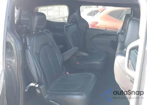 2025 Chrysler Pacifica Select из США, поврежденный, VIN 2C4RC1BGXSR531472